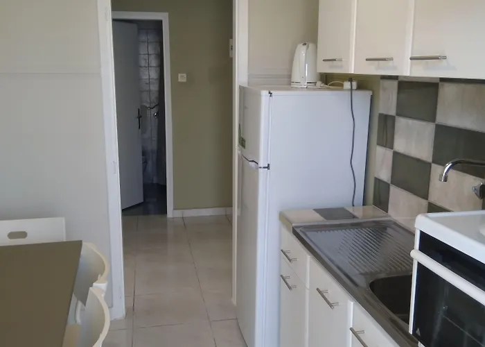 Hotel de apartamente Dionisos Elia 3*