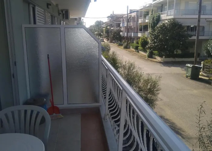 Hotel de apartamente Dionisos Elia 3*