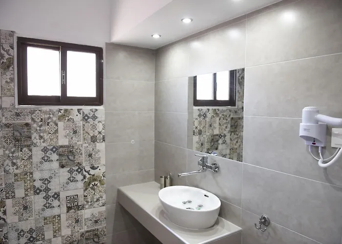 Hotel de apartamente Dionisos Elia 3*