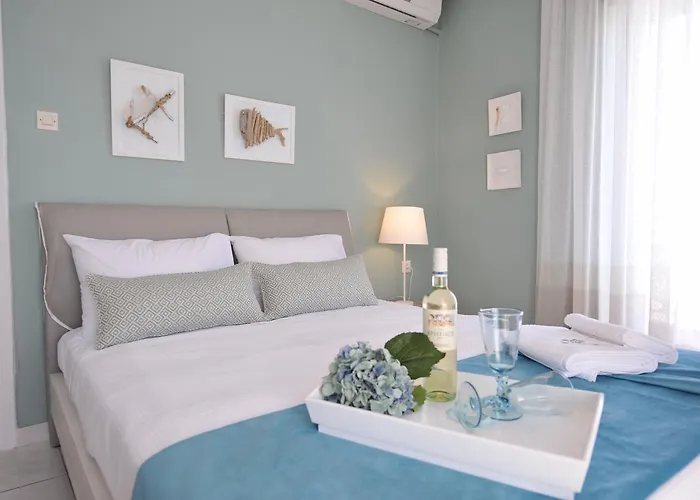 Hotel de apartamente Dionisos Elia 3*