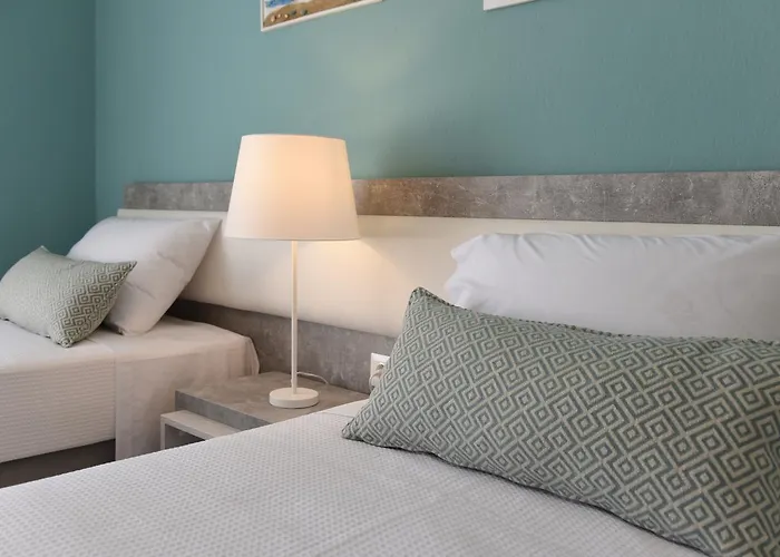 Dionisos Elia Hotel de apartamente 3*